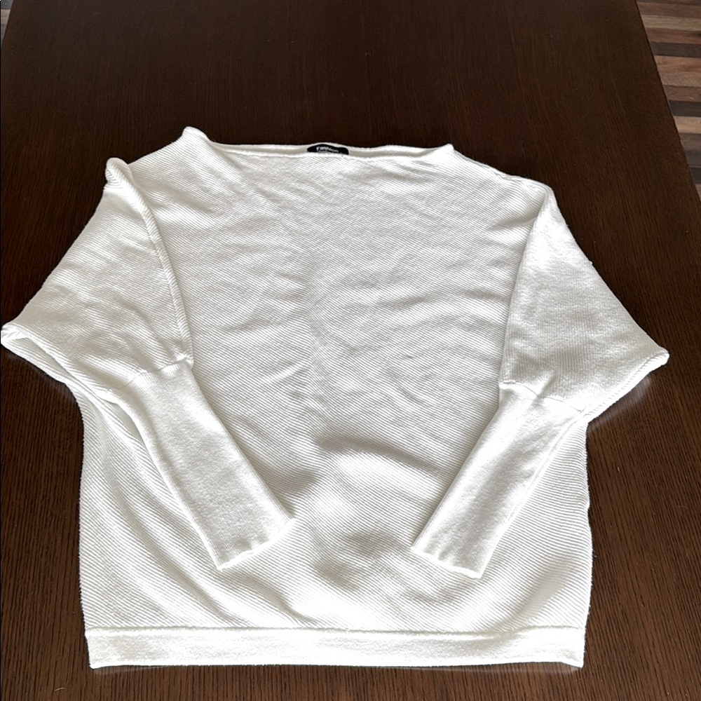 White Crewneck Sweater Relaxed Fit Soft Texture